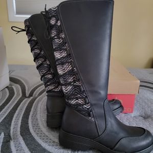 Bionica size 7 boots